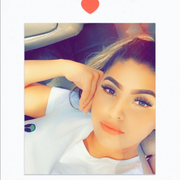 Meet your Posher, Jasmin - Picture 1 of 1